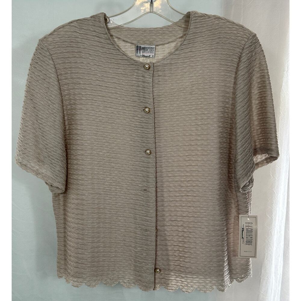 A.K. Collectible by Nuart Beige Crinkle Textured Button-Up Blouse | Size Large